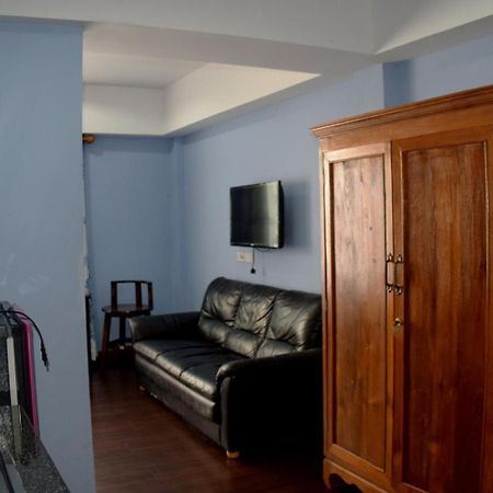 Room To Let เชียงใหม่ ภายนอก รูปภาพ